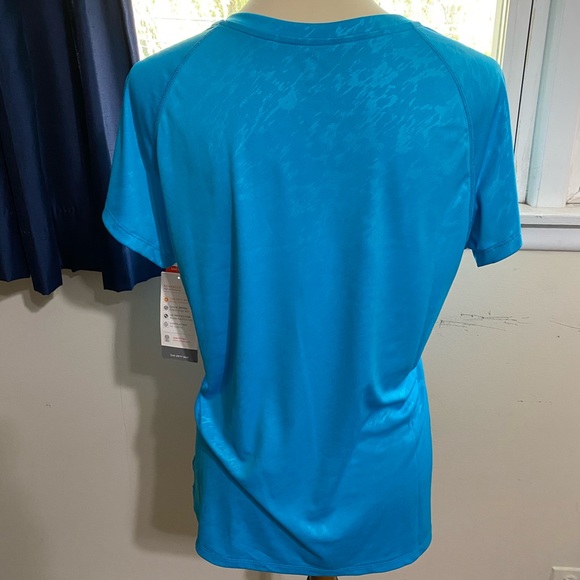 Champion work out shirt - Picture 6 of 7